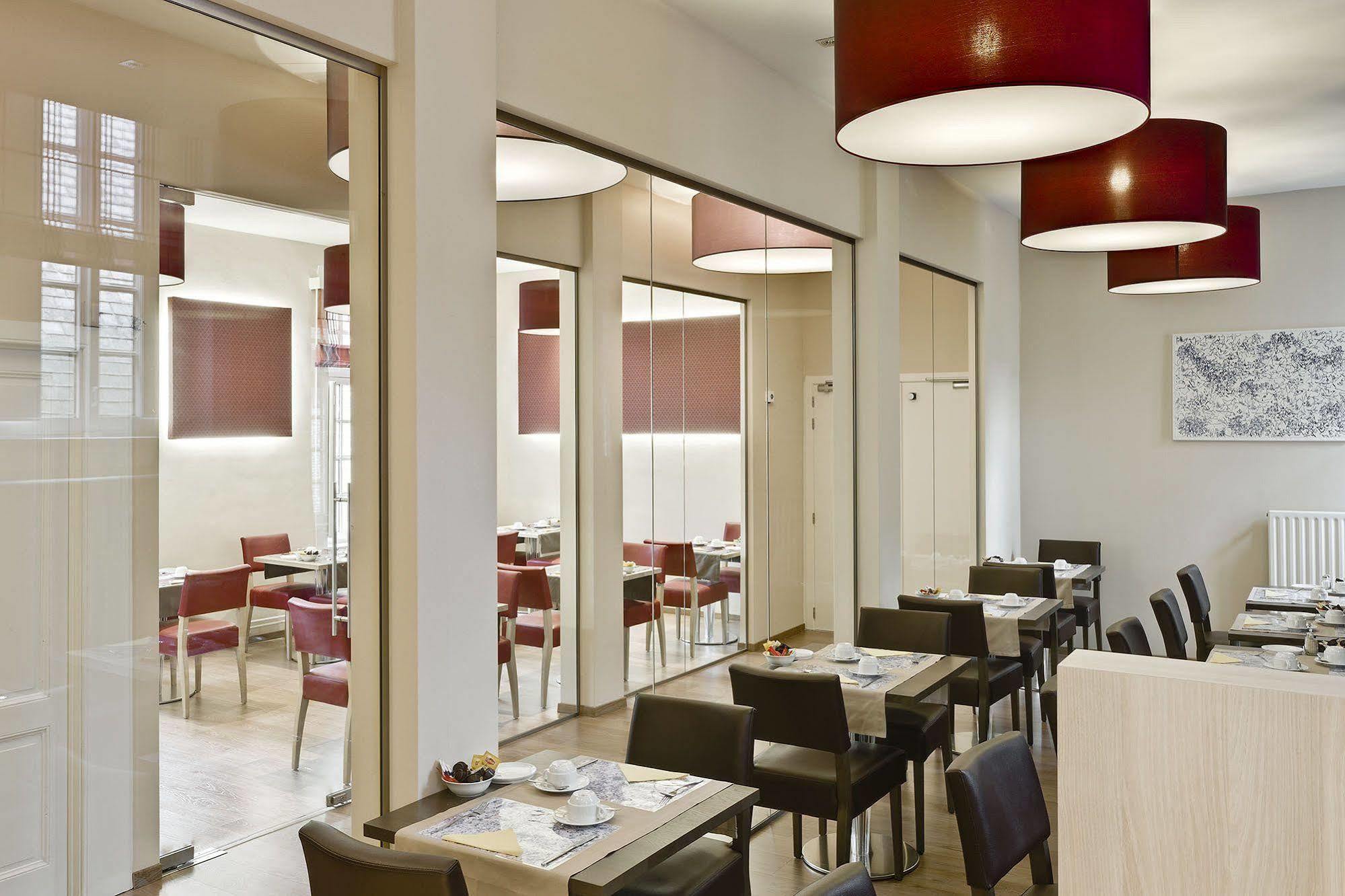 Hotel Elzenveld 안트베르펜 외부 사진
